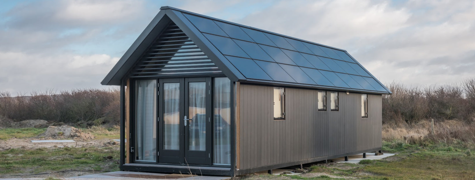 Solar Panel Kits For Cabins & Static Caravans – Callidus Trade Ltd